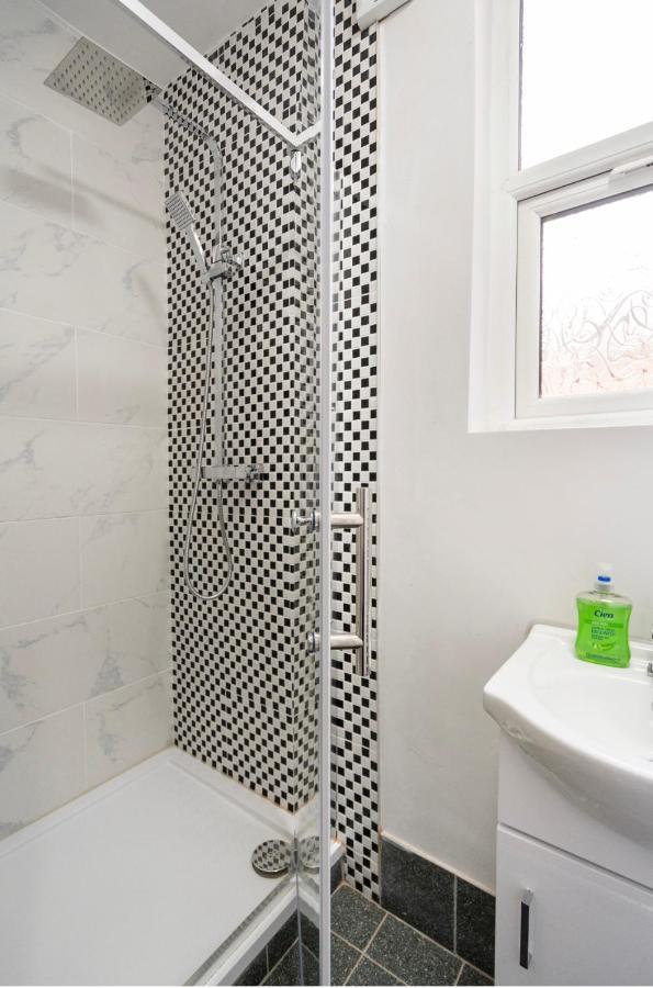 Luxury Flat In Moseley With Free Parking Leilighet Birmingham Eksteriør bilde